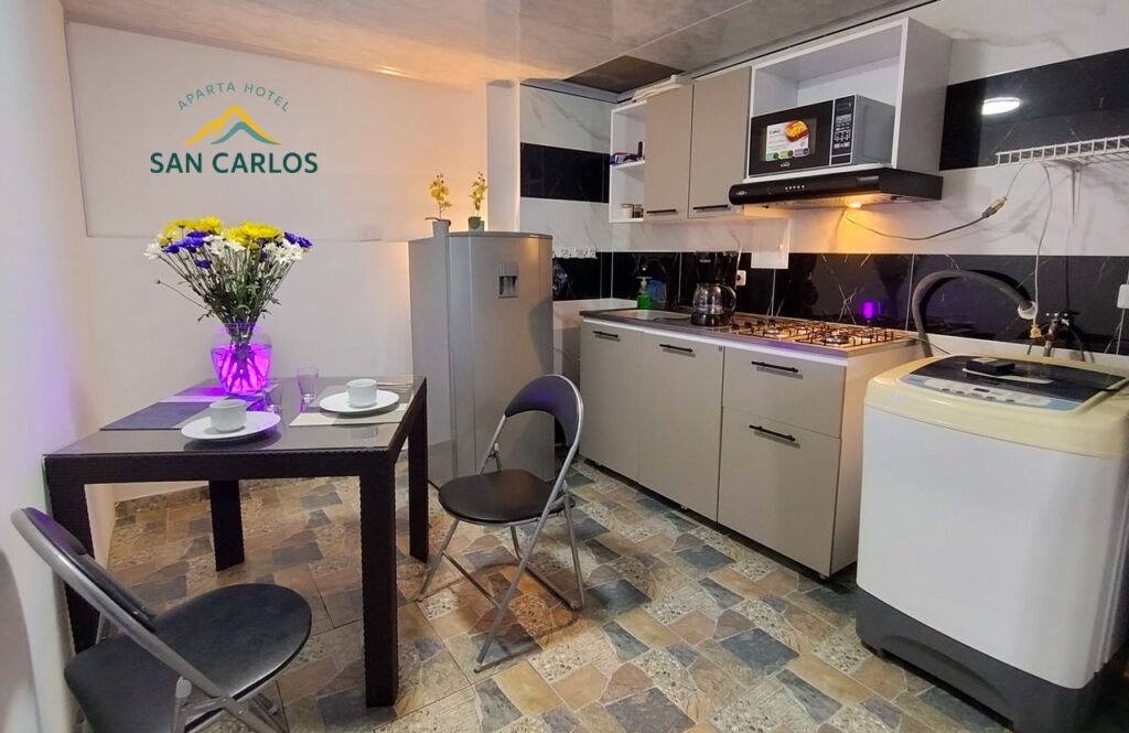 APARTA HOTEL SAN CARLOS